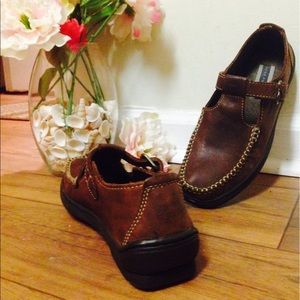 Hush puppies Mary Janes
